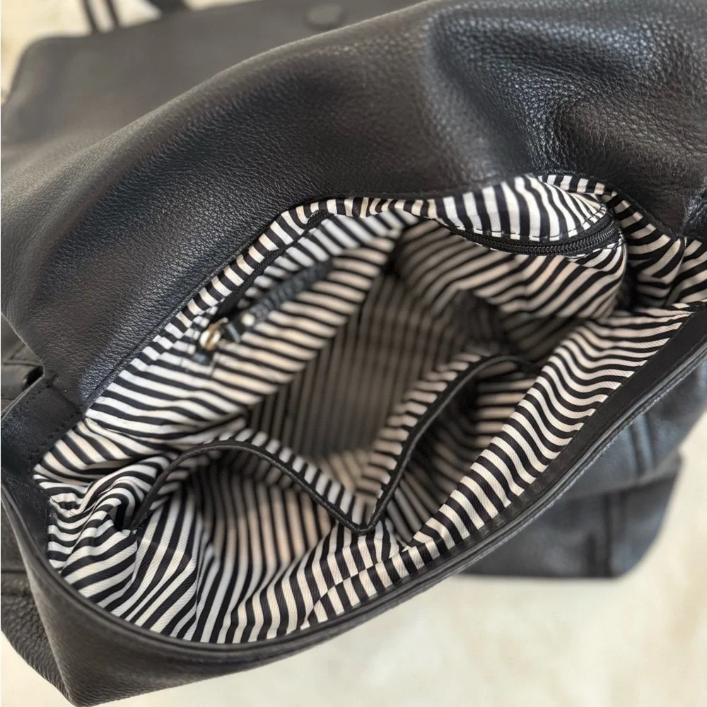 Kate Spade Cobble Hill Black Pebbled Leather Classic Crossbody Bag